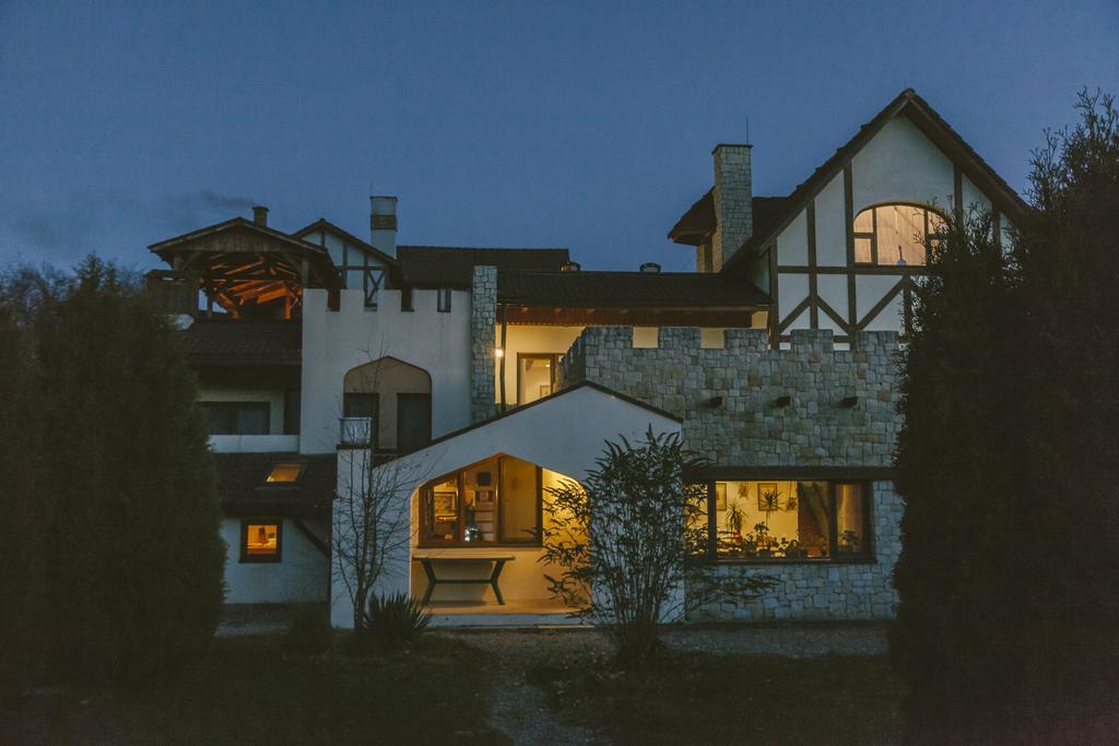 Drumul Carului Villa Moieciu de Jos Camera foto