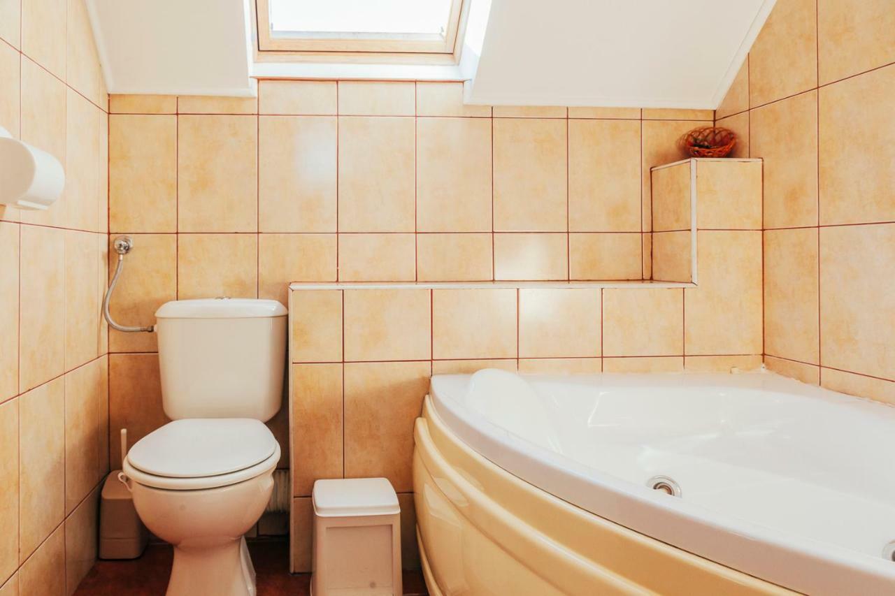 Drumul Carului Villa Moieciu de Jos Esterno foto